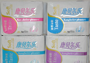 康貝爾潔凈干爽系列 網(wǎng)面護(hù)翼衛(wèi)生巾20片，南寧市愛新衛(wèi)生用品廠為您提供貼心護(hù)理
